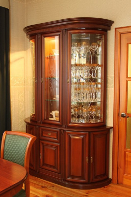 Витрина Милан 11 + Комод Милан 23. Фото